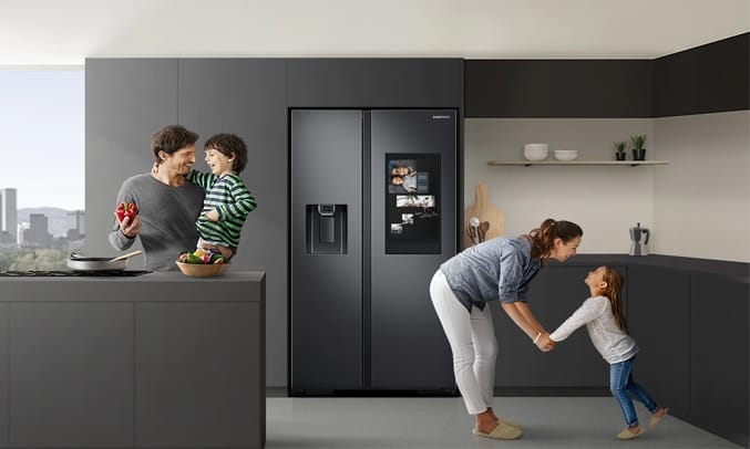 tu lanh samsung inverter 595 lit rs64t5f01b4 sv man hinh family board